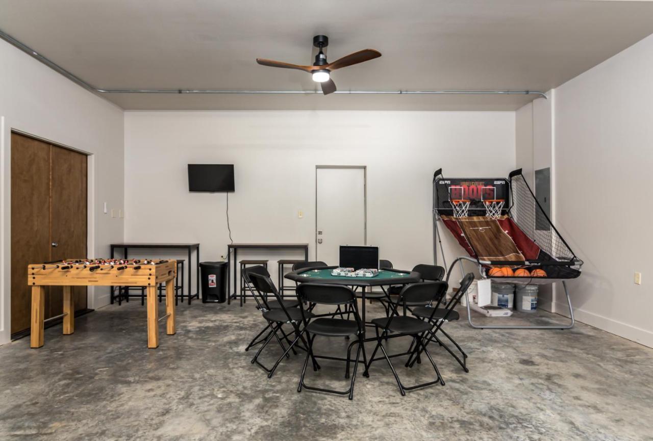 Villa Amazing Downtown Location For Groups! Little Rock Esterno foto