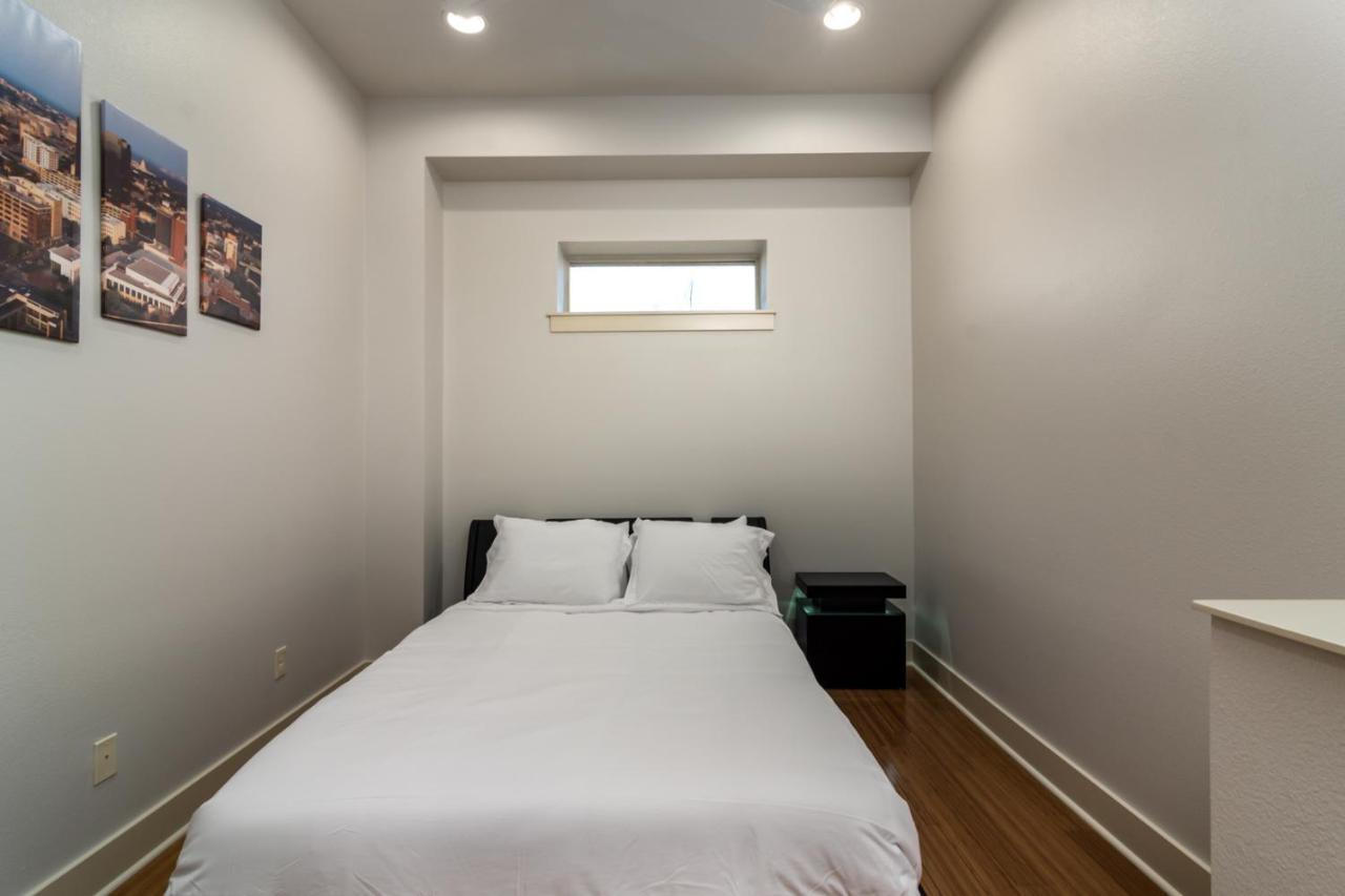 Villa Amazing Downtown Location For Groups! Little Rock Esterno foto